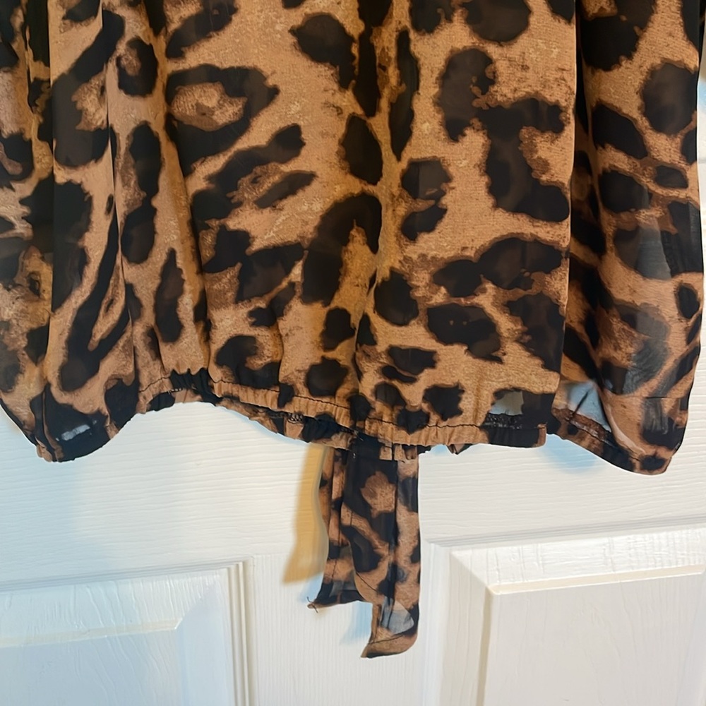 Leopard top - Picture 5 of 7